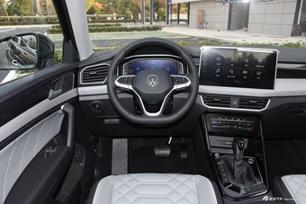 2024款探岳 330TSI 两驱豪华Plus进阶版